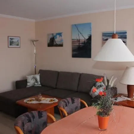 شقة Ferienwohnung Waldstrasse 12