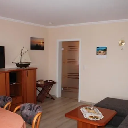 Ferienwohnung Waldstrasse 12 شقة
